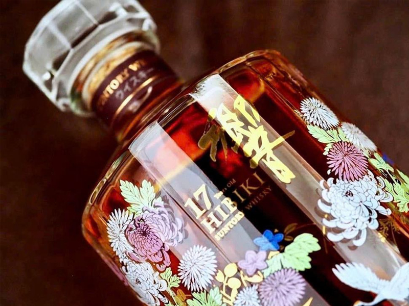 hibiki 17 năm limited - kacho fugetsu