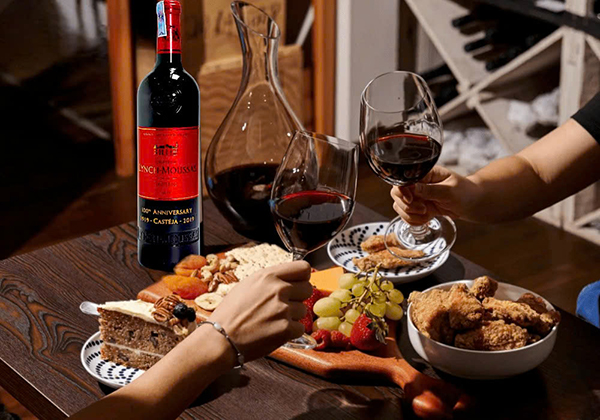 château lynch moussas 2019 nên kết hợp với món ăn nào?