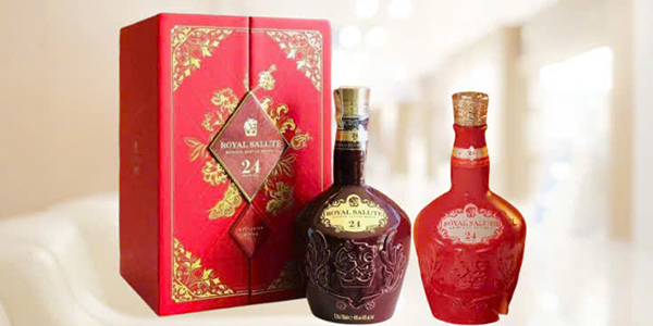 mua chivas 24 hộp quà tết 2026 ở đâu uy tín