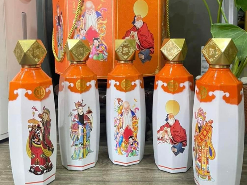 rượu mao đài ngũ phúc lâm môn