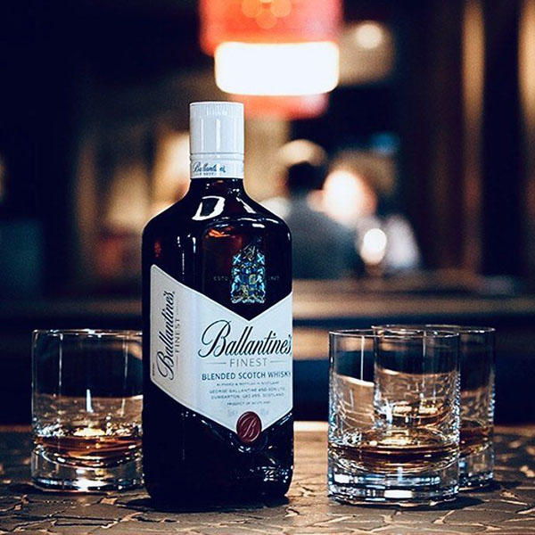 cách uống rượu whisky cho người mới và top 7 chai dễ uống cách uống rượu whisky cho người mới và top 7 chai dễ uống