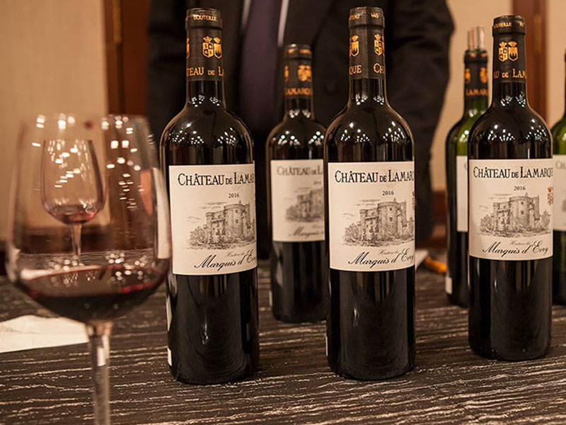 rượu vang đỏ chateau de lamarque
